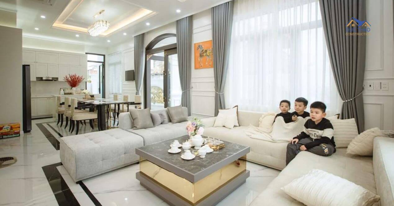 Phòng khách sang trọng tạo không gian mở với bếp ăn