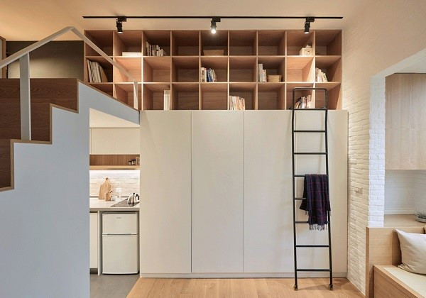 Thiết kế gác lửng nằm trên khu bếp giúp tối ưu không gian