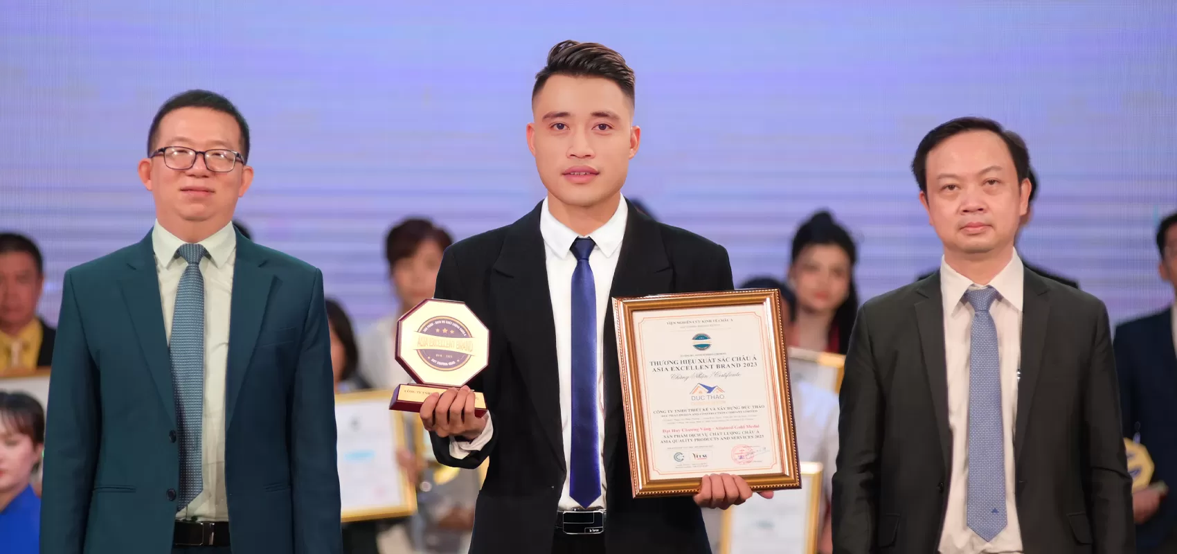 Đức Thảo đạt giải thưởng Thương hiệu xuất sắc Châu Á